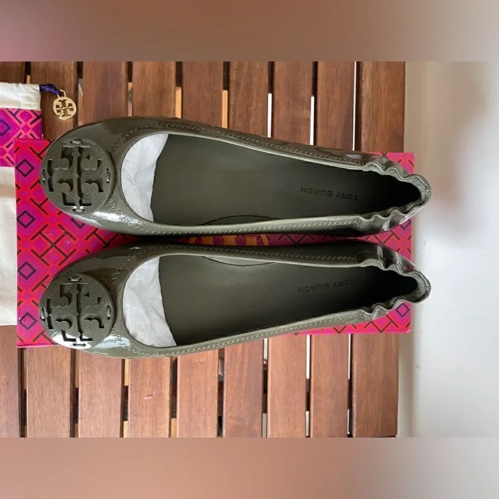 Tory Burch Minnie Ballet Travel Leather Flats Moss Women Size 5.5(141368)$228